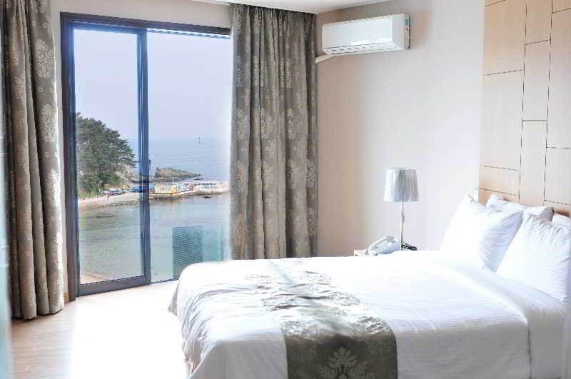 Songjung Hotel Ciudad Metropolitana de Ciudad Metropolitana de Busan Exterior foto